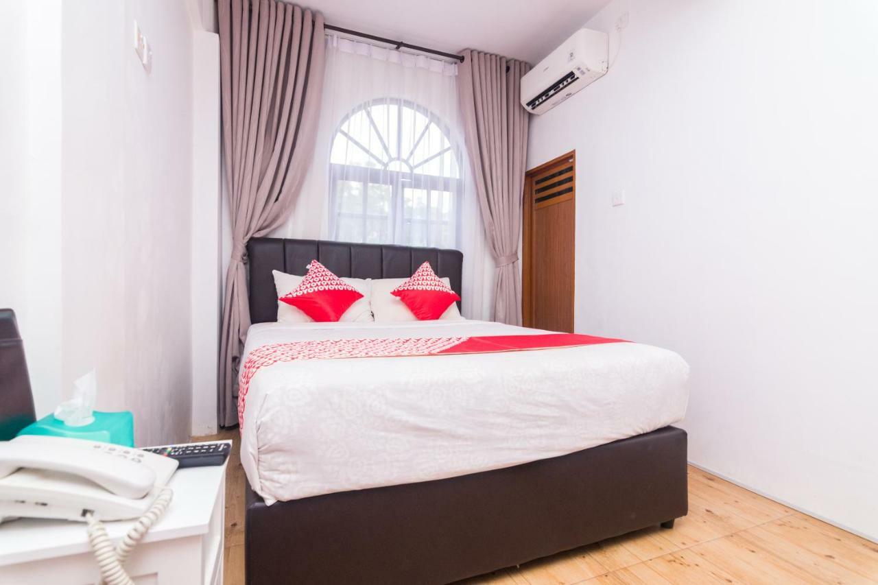 Vaccinated Staff - Oyo 1771 Zeke Hotel Batam Ngoại thất bức ảnh