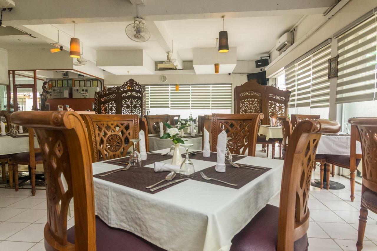 Vaccinated Staff - Oyo 1771 Zeke Hotel Batam Ngoại thất bức ảnh