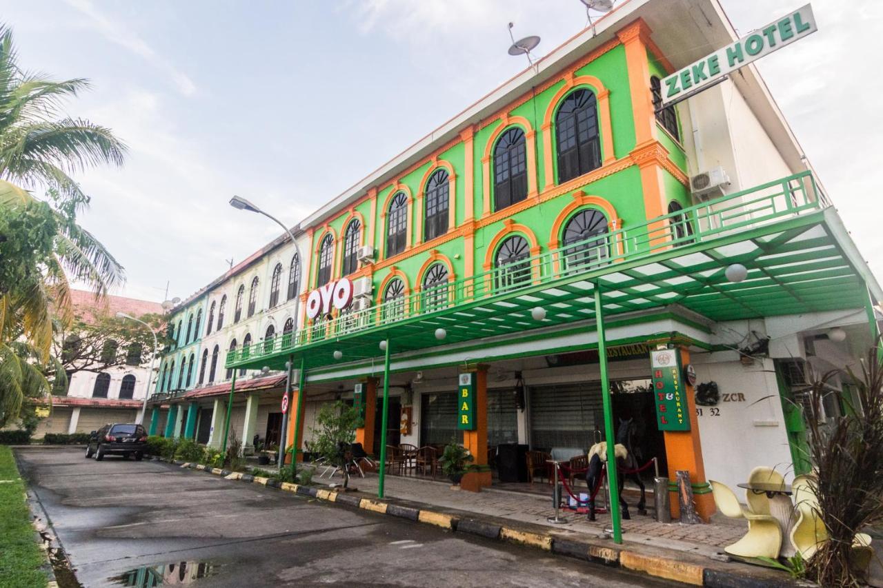 Vaccinated Staff - Oyo 1771 Zeke Hotel Batam Ngoại thất bức ảnh